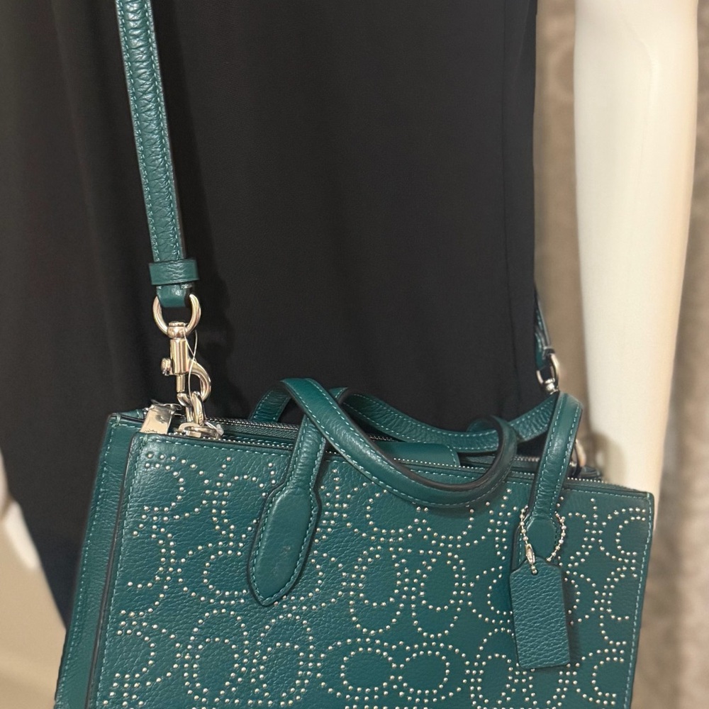 NWOT COACH leather bag COACH rivet Nina small tote shoulder bag. Emerald Green. - Picture 10 of 10